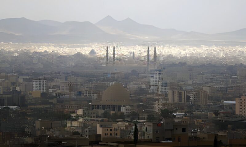أرقام صادمة عن الضغوطات الهائلة على مستشفيات اليمن والواقع الإنساني الكارثي