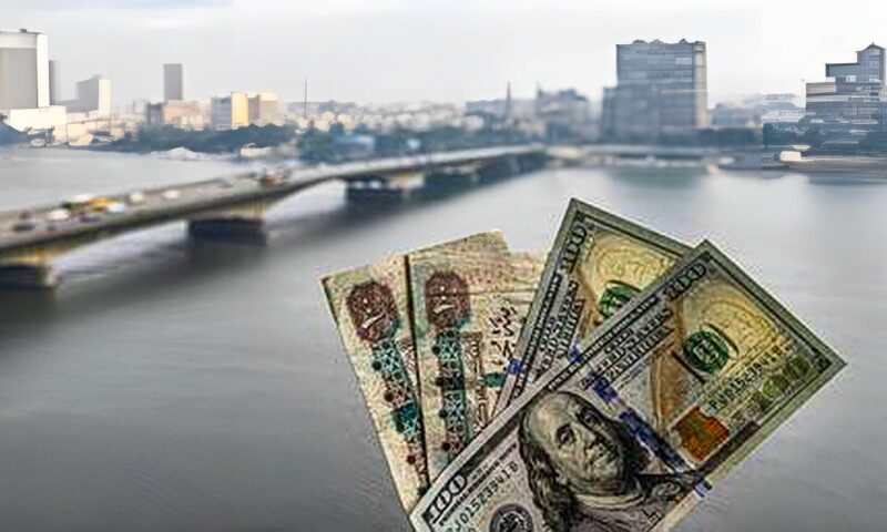 ضربة قوية لسوق الدولار السوداء في مصر