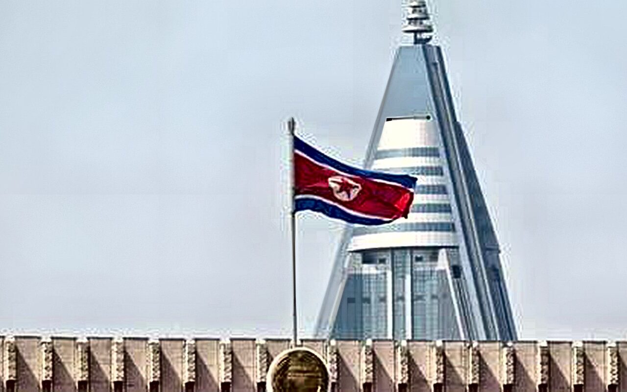 كوريا الشمالية تطلق طوربيدا موجها بالذكاء الاصطناعي عالي الدقة