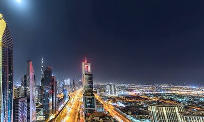 دبي تغري المستثمرين.. أول طرح عام منذ الحرب بتوزيع أرباح قياسية