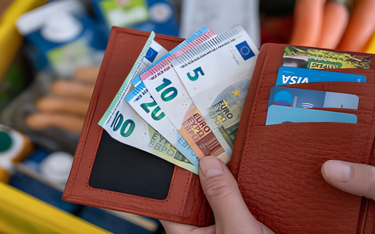 تباطؤ نمو الاقتصاد الألماني في الربع الثالث وسط ارتفاع أسعار الطاقة واضطراب الصادرات