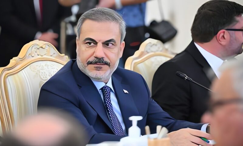 وكالة: فيدان ناقش مع كالاس أزمة تصدير الحبوب بسبب التوترات في البحر الأسود