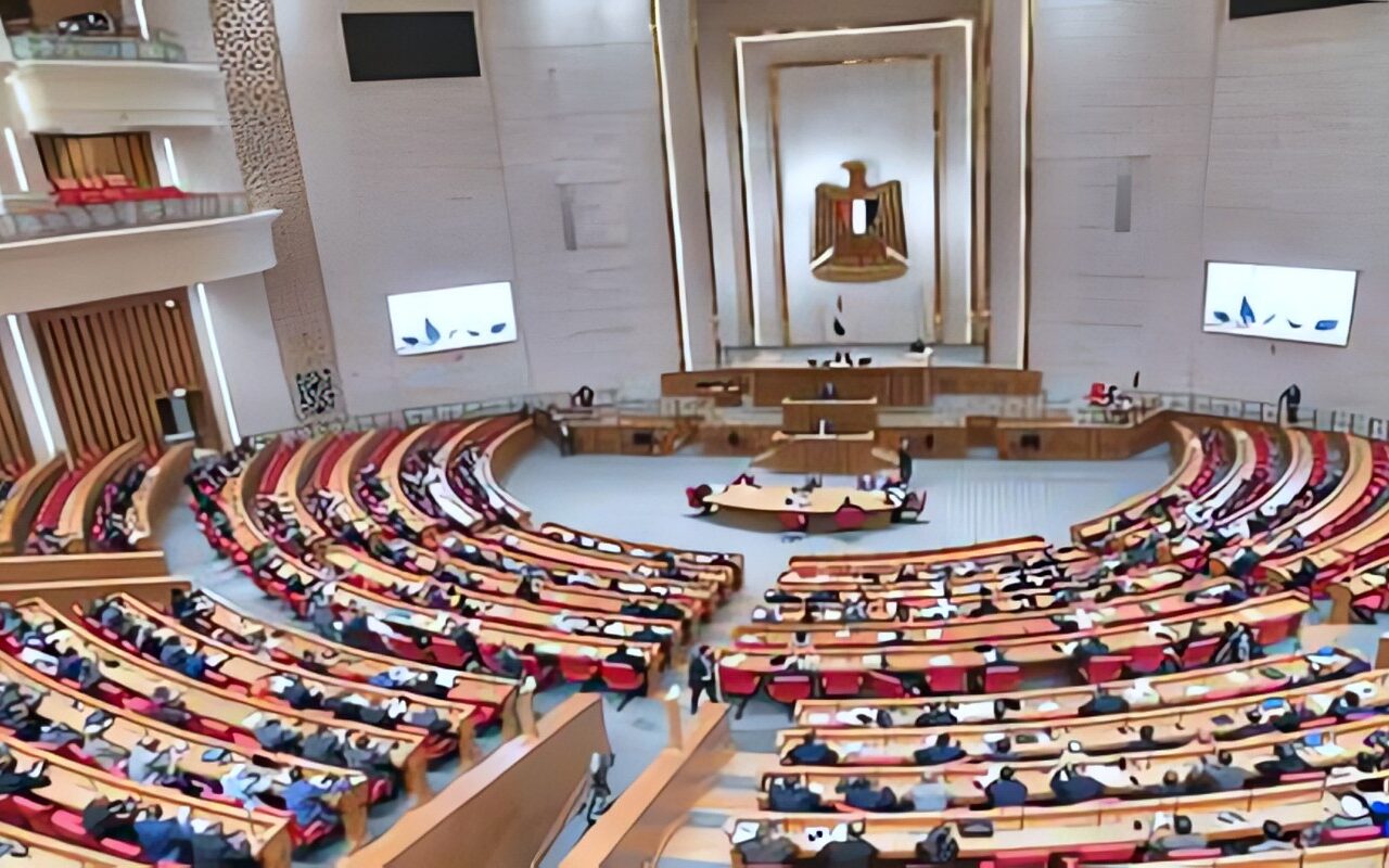 تفويض السيسي لدعم السعودية يقترب من الحسم.. ماذا لدى غالبية النواب المصريين؟