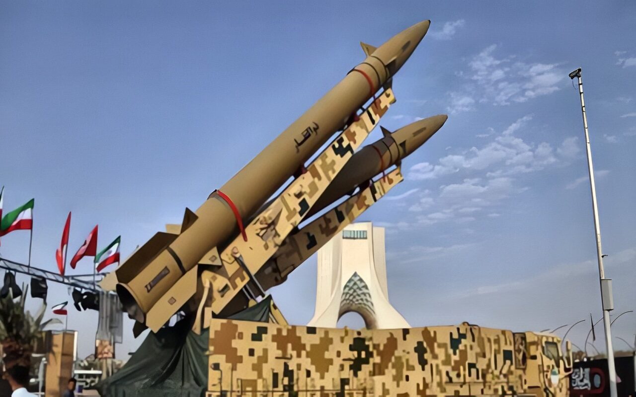 الحرس الثوري الإيراني: نستعد للكشف عن أقوى قنبلة على الإطلاق