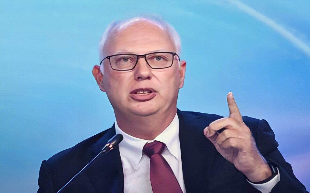 “تصريح استفزازي” من دميترييف:  أوروبا بحاجة إلى المساعدة.. وعودة التعاون مع روسيا حتمية