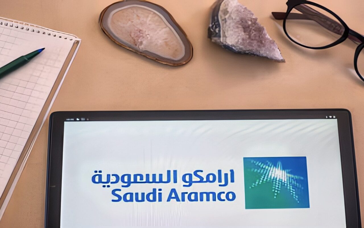 لأول مرة منذ بدء الحرب.. “أرامكو” تطلب من موظفيها إخلاء مقرها في الظهران