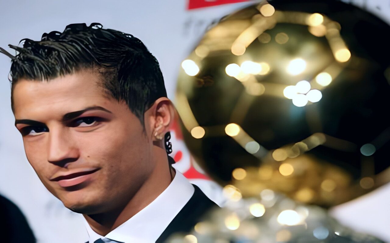 ما حقيقة مزاعم دقع رونالدو 10 ملايين يورو لحصد أصوات سباق “أفضل فائز بالكرة الذهبية”؟