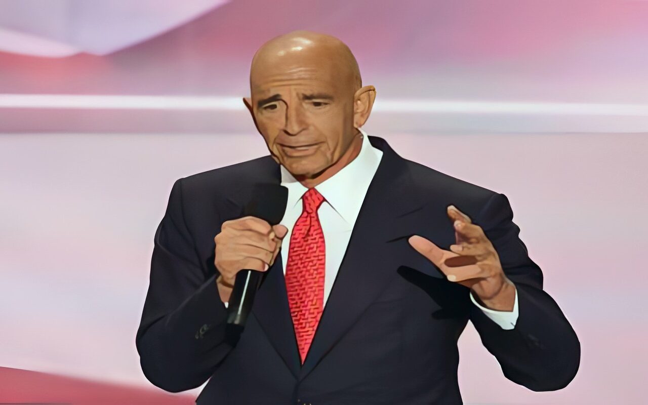 باراك: ما يقلقني في سوريا هو شيخ درزي يستغل الدعم الإسرائيلي ضد دروز آخرين