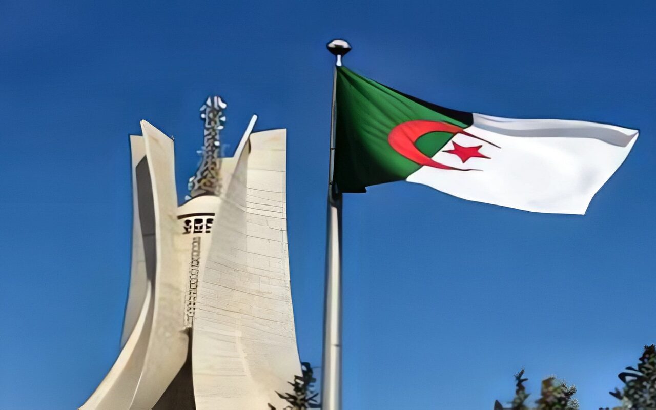 لماذا وافقت الجزائر على إرسال وحدة عسكرية إلى النيجر؟