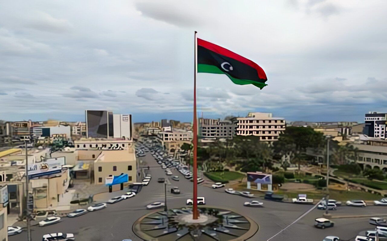 الجزائر ومصر وتونس تجدد رفضها التدخلات الخارجية في ليبيا