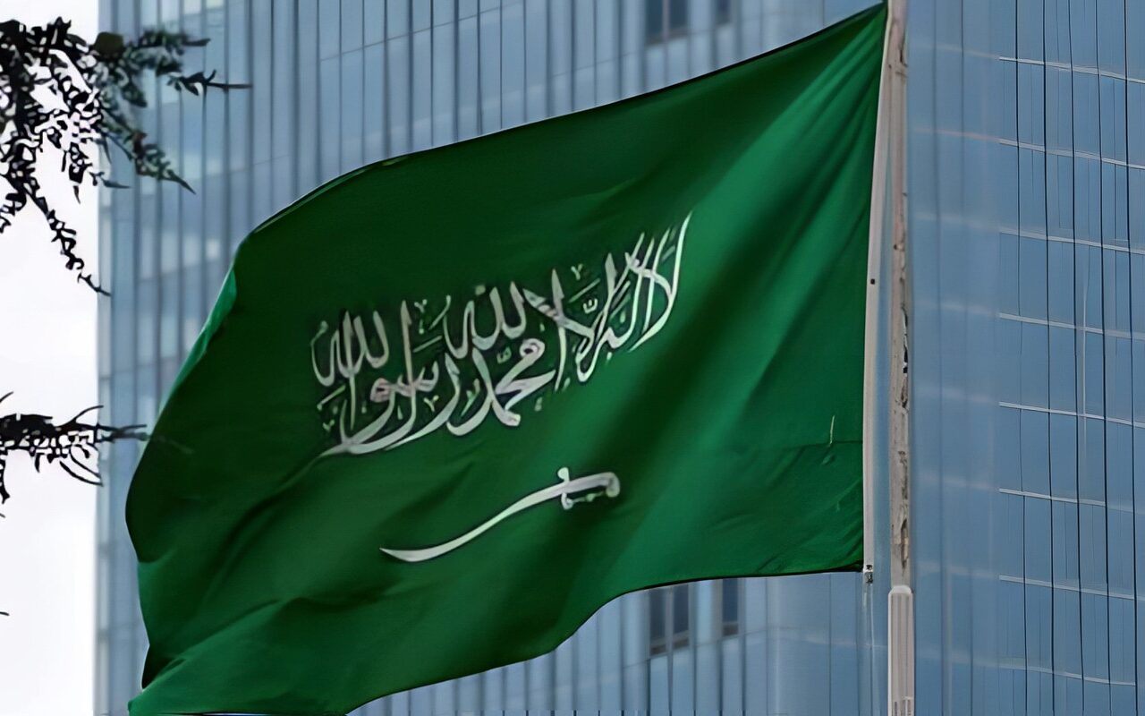 رسالة مصرية حادة للعرب: أين أنتم مما تتعرض له السعودية؟