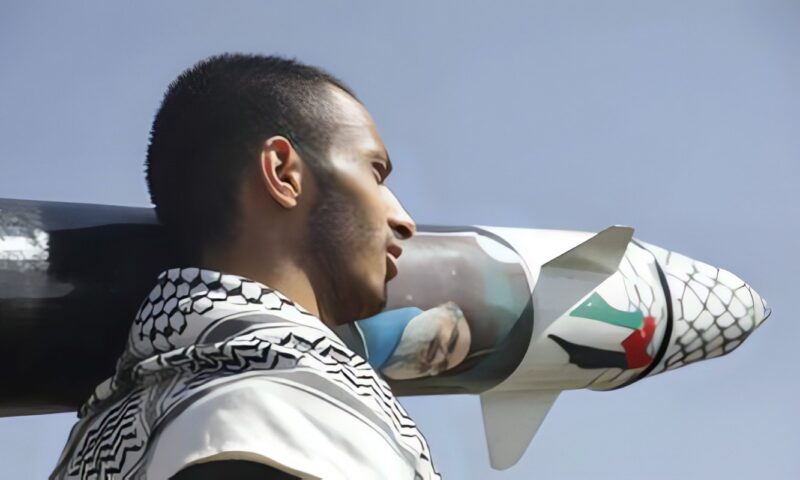 التحالف يعترض 7 صواريخ ومسيرات حوثية استهدفت السعودية