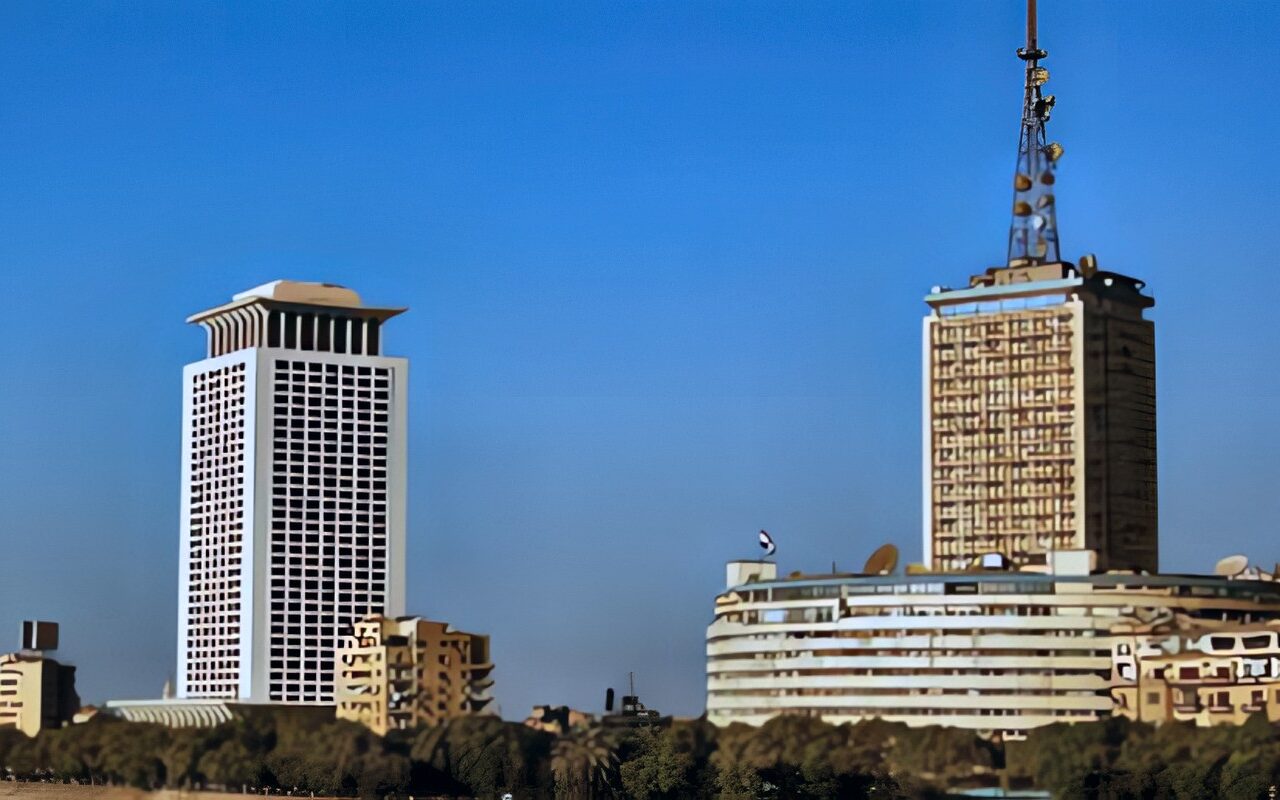 مصر تعلن عن قرارات جديدة حول السفر إلى ليبيا