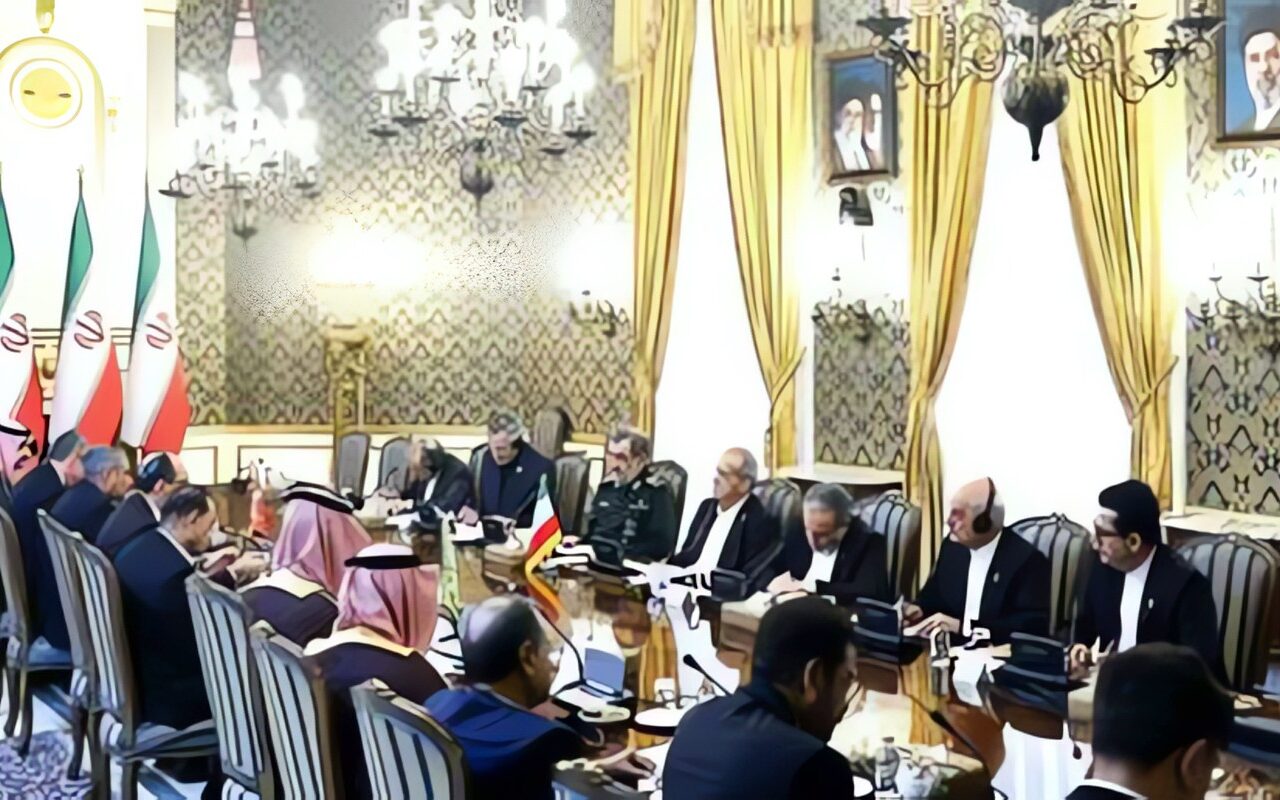 أمير سعودي يحذر من كارثة على الخليج وتجدد الحرب إذا فشلت جهود “تحالف مكة”
