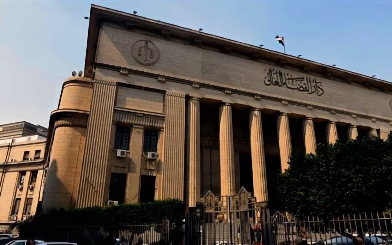 إغلاق موقع مصري مشهور وتغريم رئيسة تحريره 3 ملايين جنيه