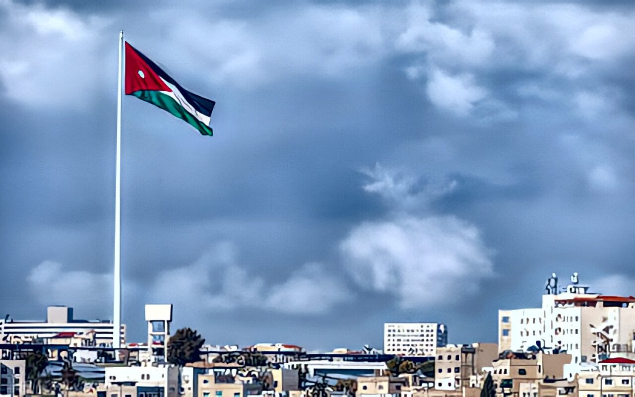 مصدر أردني: القتلى المدنيون في درعا كانوا في خيمة مجاورة لموقع اختباء إرهابي لم تكن هدفا للغارة
