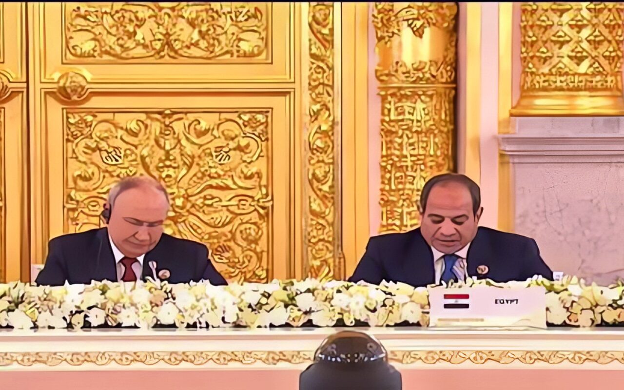 السيسي يحذر: المياه العابرة للحدود جسر للتعاون وليست سببا للنزاع