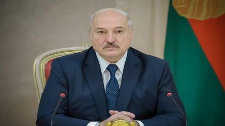 لوكاشينكو يفتخر بـ “النموذج البيلاروسي” في مواجهة جائحة كورونا