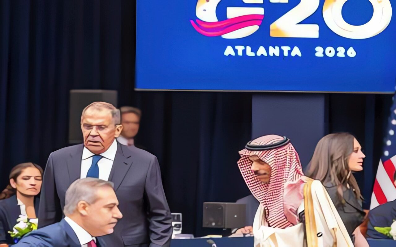  الأمن الإقليمي يتصدر لقاء لافروف وبن فرحان في أتلانتا