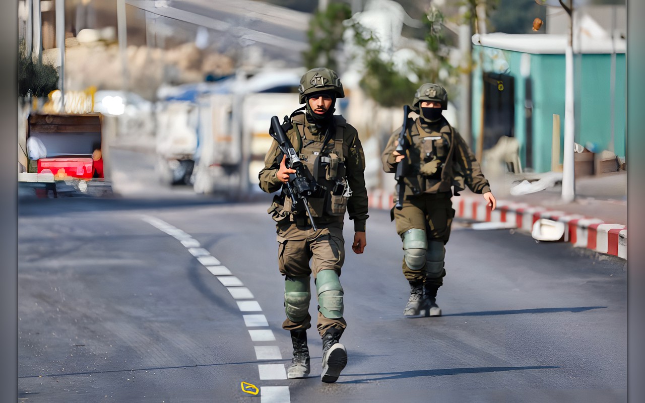 لليوم الرابع… إسرائيل تواصل عمليتها في الخليل ونزوح 2649 فلسطينيا 