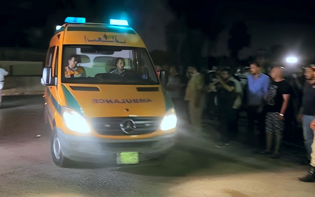 من بينهم 3 أطفال.. إصابة 6 أشخاص إثر تصادم ملاكي وميكروباص بطلخا في الدقهلية