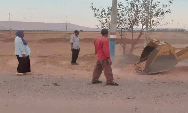 تجميل ورفع كفاءة مدخل قرية ذخيرة بمركز بلاط في الوادي الجديد