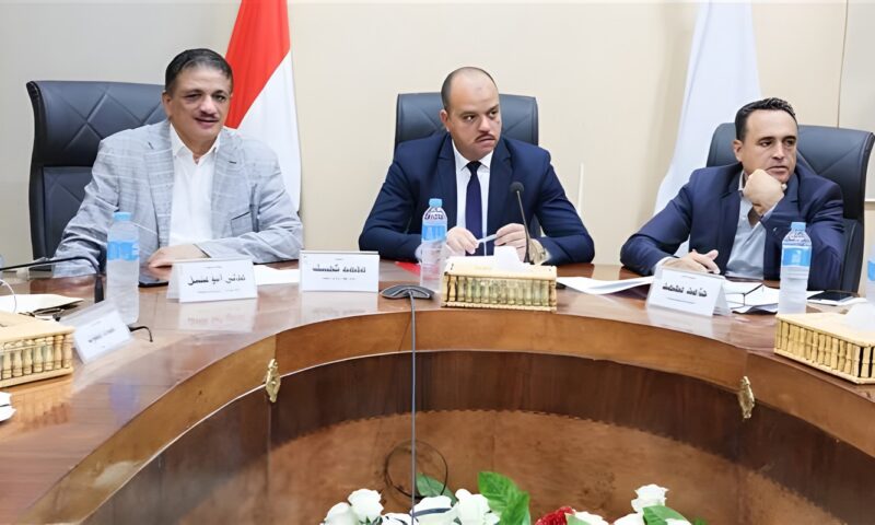 الوادي الجديد.. تقييم المتقدمين لشغل الوظائف القيادية بالشؤون الصحية