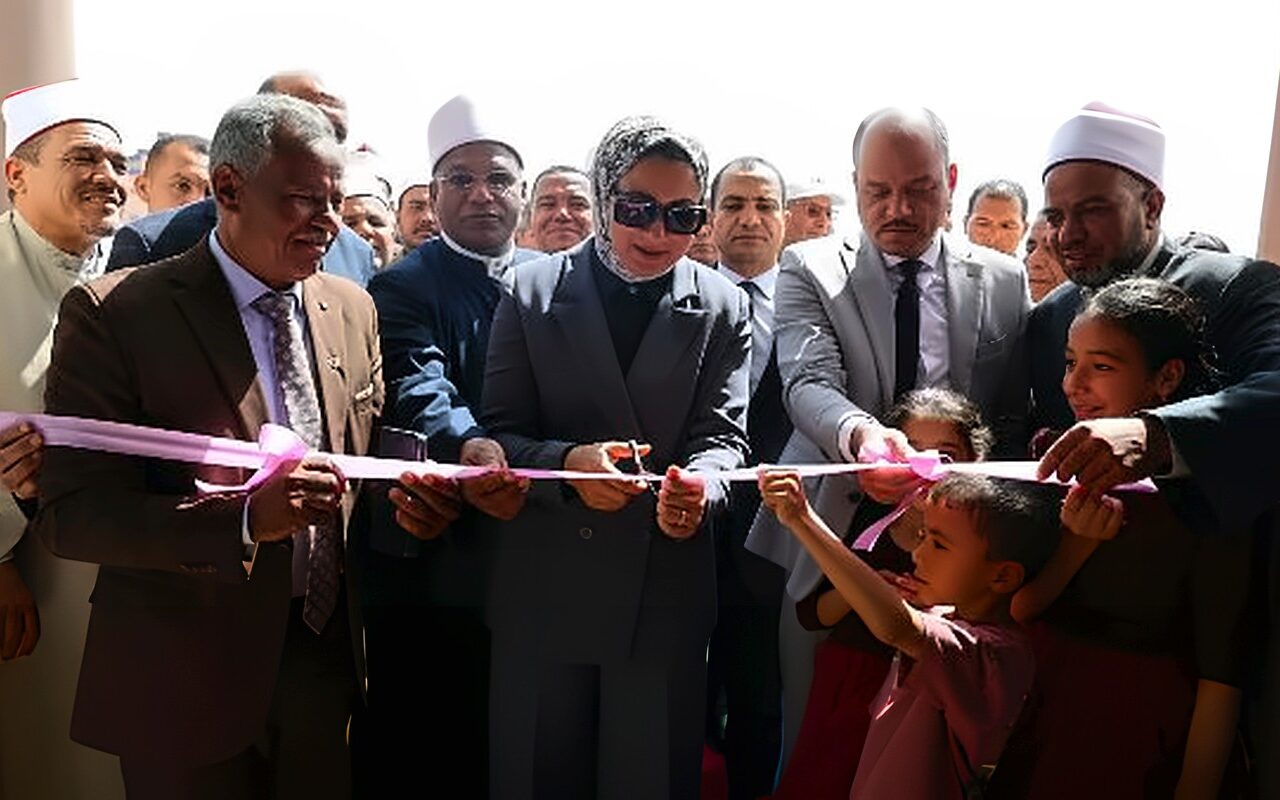 بتكلفة 5.6 مليون جنيه.. محافظ الوادي الجديد تفتتح مقر إدارة أوقاف بلاط
