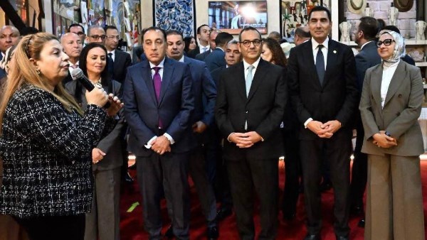 محافظ الوادي الجديد تشارك قي افتتاح الدورة الثامنة لمعرض “تراثنا 2026” لدعم الحرف اليدوية والتراثية
