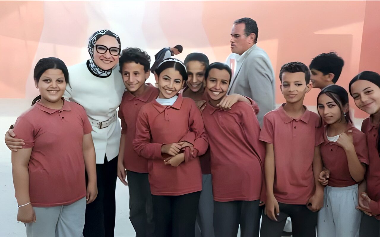أخبار الوادي الجديد| المحافظ تشارك في فعاليات مهرجان الخريف بالشرقية.. وتعاون زراعي مع أكاديمية شنغهاي الصينية