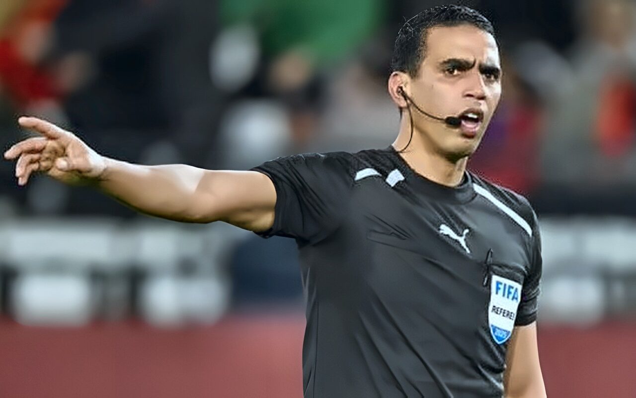 مواجهة السعودية والإمارات.. صافرة مغربية في نهائي كأس الخليج