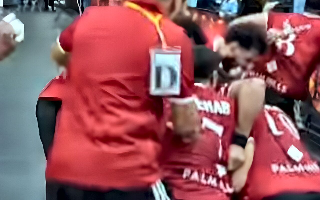 كوماندوز اليد يحتفل بالتتويج بلقب بطولة أفريقيا للأندية على حساب الزمالك