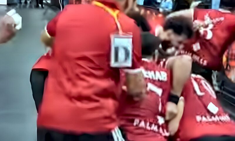 كوماندوز اليد يحتفل بالتتويج بلقب بطولة أفريقيا للأندية على حساب الزمالك