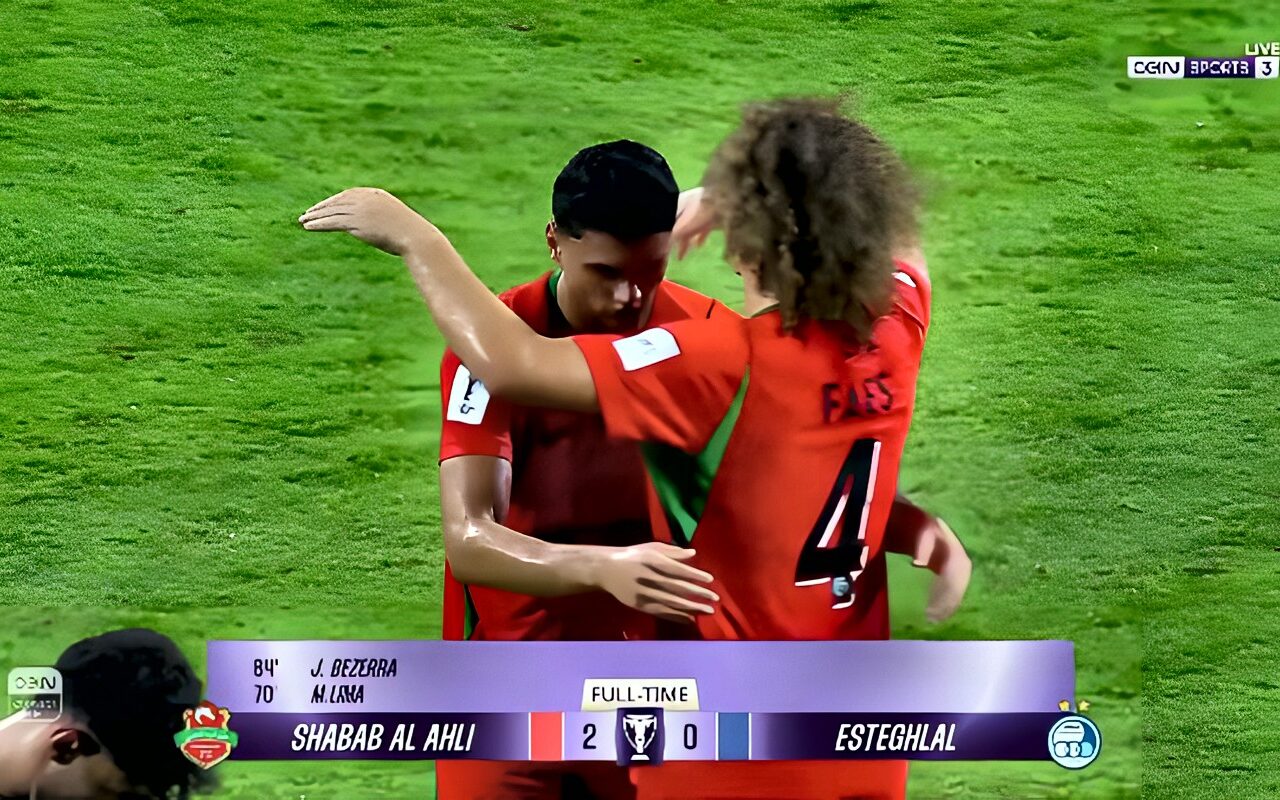 شباب الأهلي يواصل انطلاقته الرائعة ويحقق فوزه الثالث توالياً