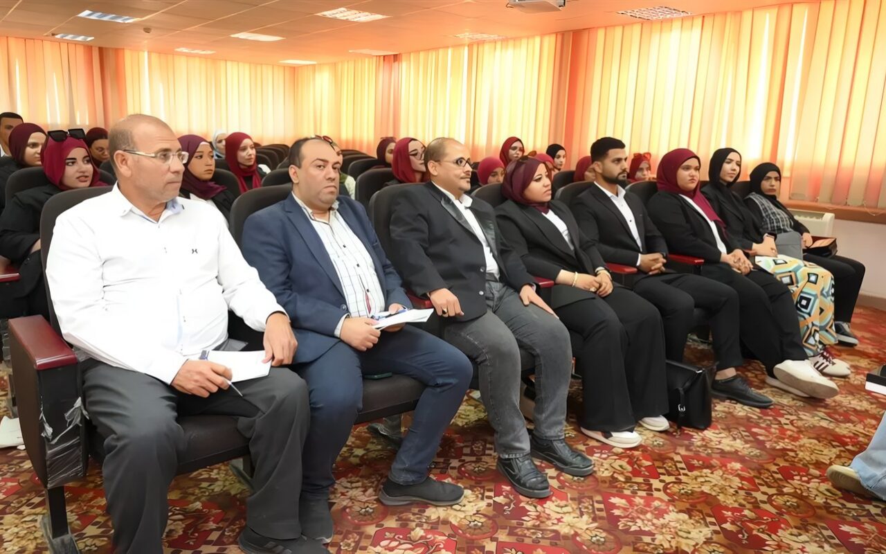 جامعة الفيوم تنظم 3 ندوات للتوعية بترشيد المياه والطاقة والتحول الرقمي