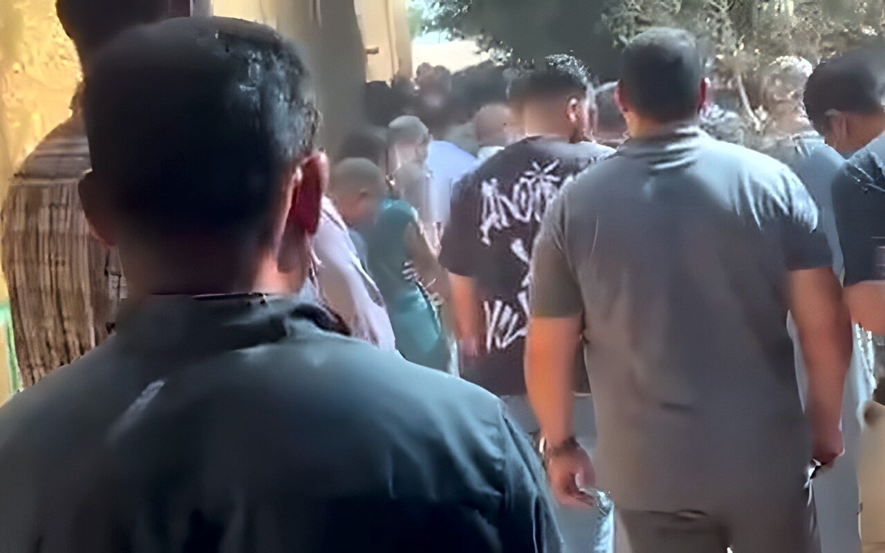 وفاة الحاجة عطيات عن عمر تجاوز 107 أعوام.. أهالي تل بني تميم يودعون أكبر معمرة في القرية