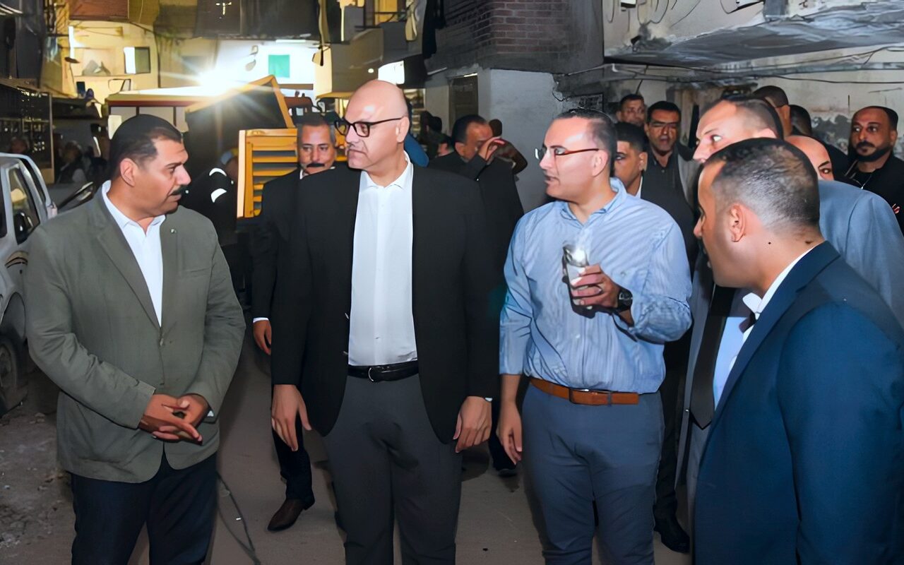محافظ الإسكندرية: تقديم الرعاية الصحية للمصابين في العقار المنهار