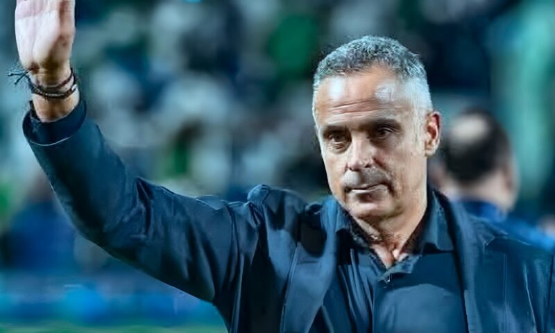 جوزيه جوميز يرد على أنباء عودته إلى الزمالك