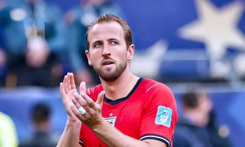 هاري كين يتفوق على مبابي وهالاند.. محمد صلاح يزاحم ميسي في تصنيف أفضل لاعبي العالم