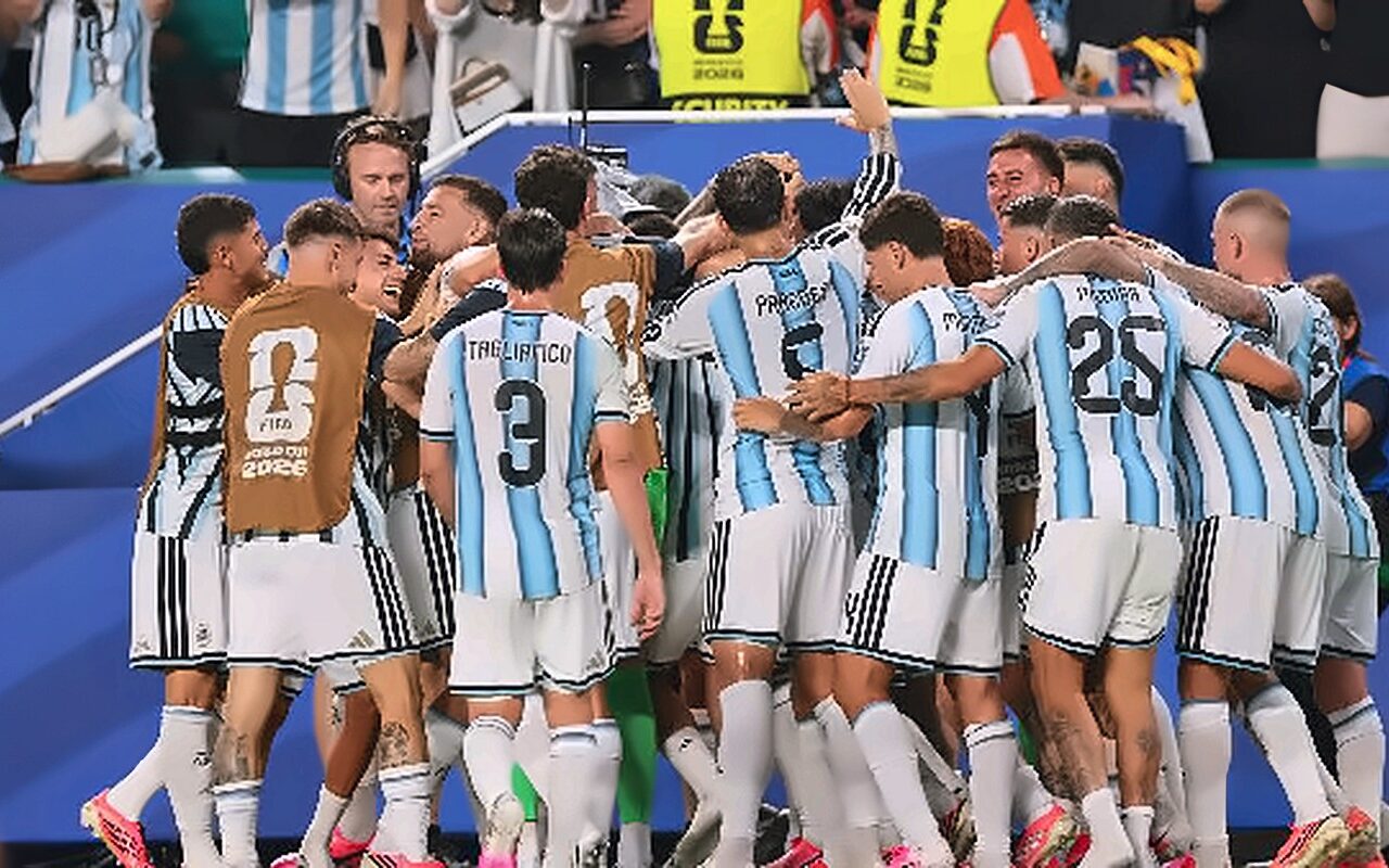 الأرجنتين تكتسح بوركينا فاسو بسباعية نظيفة في ودية مُثيرة