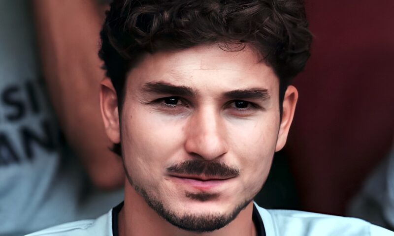 سيميوني يعلق على اعتذار ألفاريز لجماهير أتلتيكو مدريد
