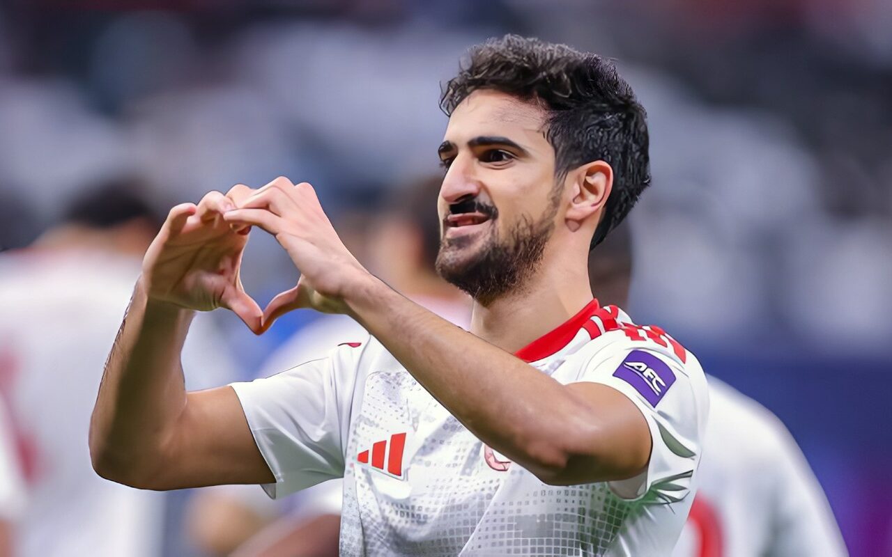 بن رمضان يحتفل بإسقاط الهلال.. ويكشف رأيه في محرز بعد انتصار الشمال