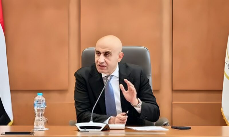 وزير التعليم يوجه رسالة تقدير لمعلمي مصر في يوم المعلم: صناع الأجيال وبناة مستقبل الوطن