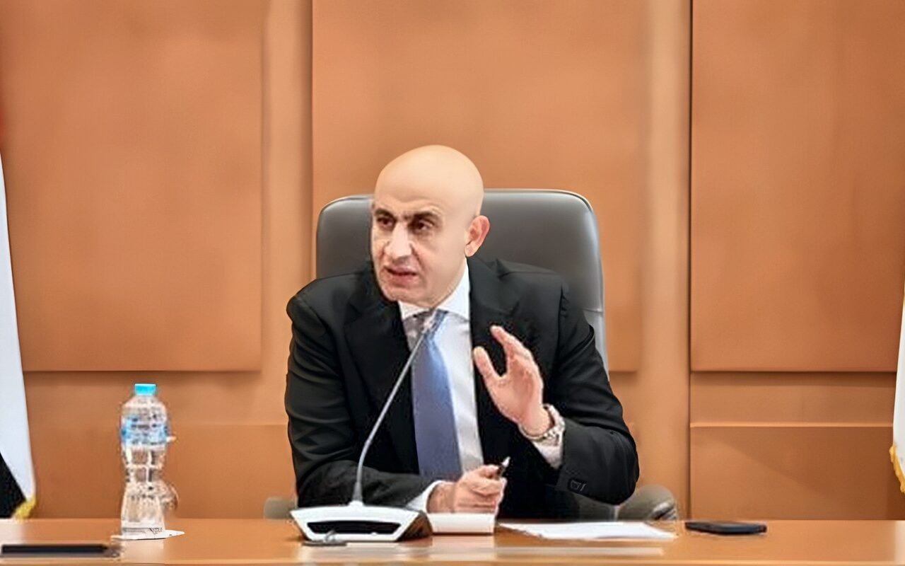 وزير التعليم يهنئ الرئيس السيسي والشعب المصري بالذكرى الـ53 لانتصارات أكتوبر المجيدة