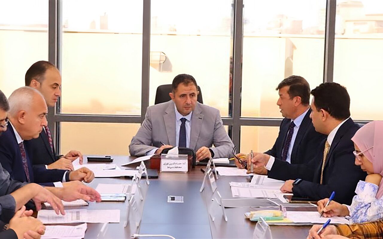 محافظ دمياط يوجه بسرعة حسم طلبات تقنين أراضي أملاك الدولة