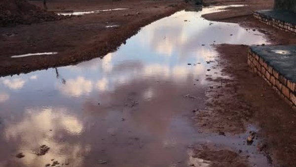 أمطار غزيرة تضرب مدينتى برانى والنجيلة في مطروح | صور