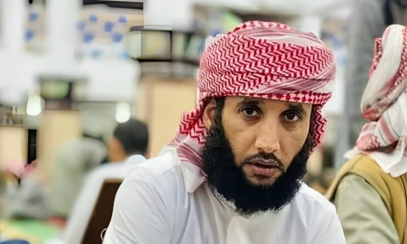 شاهد عيان: والد ضحايا حادث الدهس بمطروح تلقى خبر وفاة أبنائه في العمرة