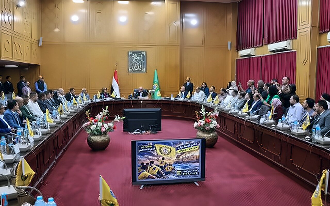 محافظ الإسماعيلية يعلن مُفاجآت جديدة لدعم «الدراويش».. 13 مليون جنيه و3 صفقات تنتظر رفع القيد