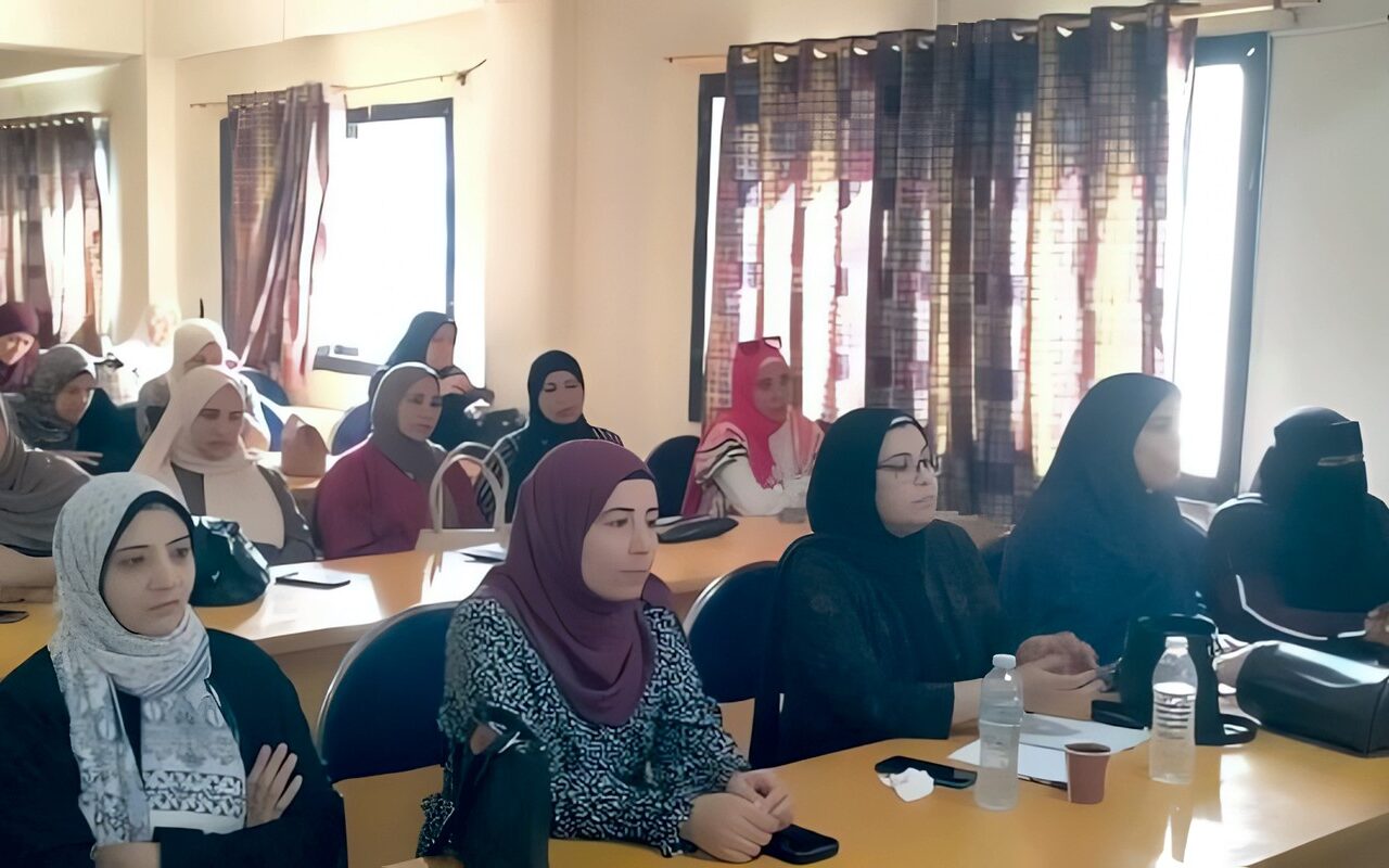 ورشة عمل للتعريف بمبادرة أنتج بنفسك بالتل الكبير لدعم التمكين الاقتصادي وتنمية الأسرة المصرية