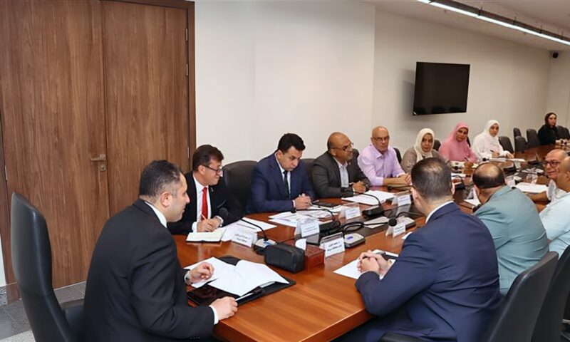 محافظ دمياط يتابع ترتيبات التشغيل الفعلي لمركز معلومات شبكات المرافق